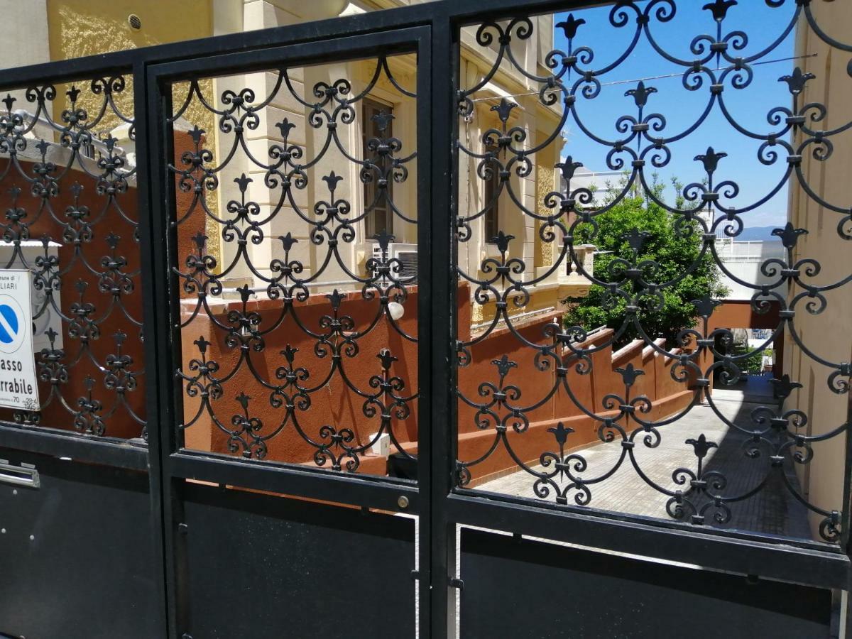 Quarantacinque Ospitalita Hotel Cagliari Kültér fotó