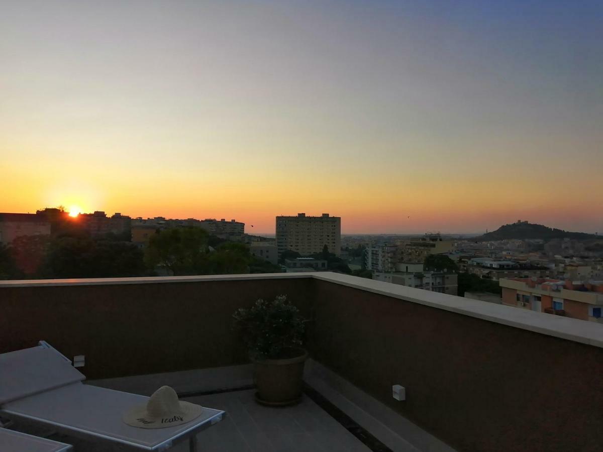 Quarantacinque Ospitalita Hotel Cagliari Szoba fotó